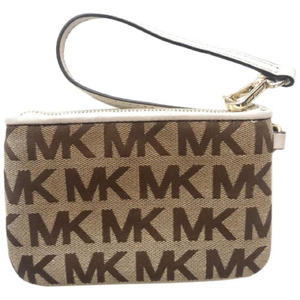 Michael Kors Wristlet- Near perfect condition